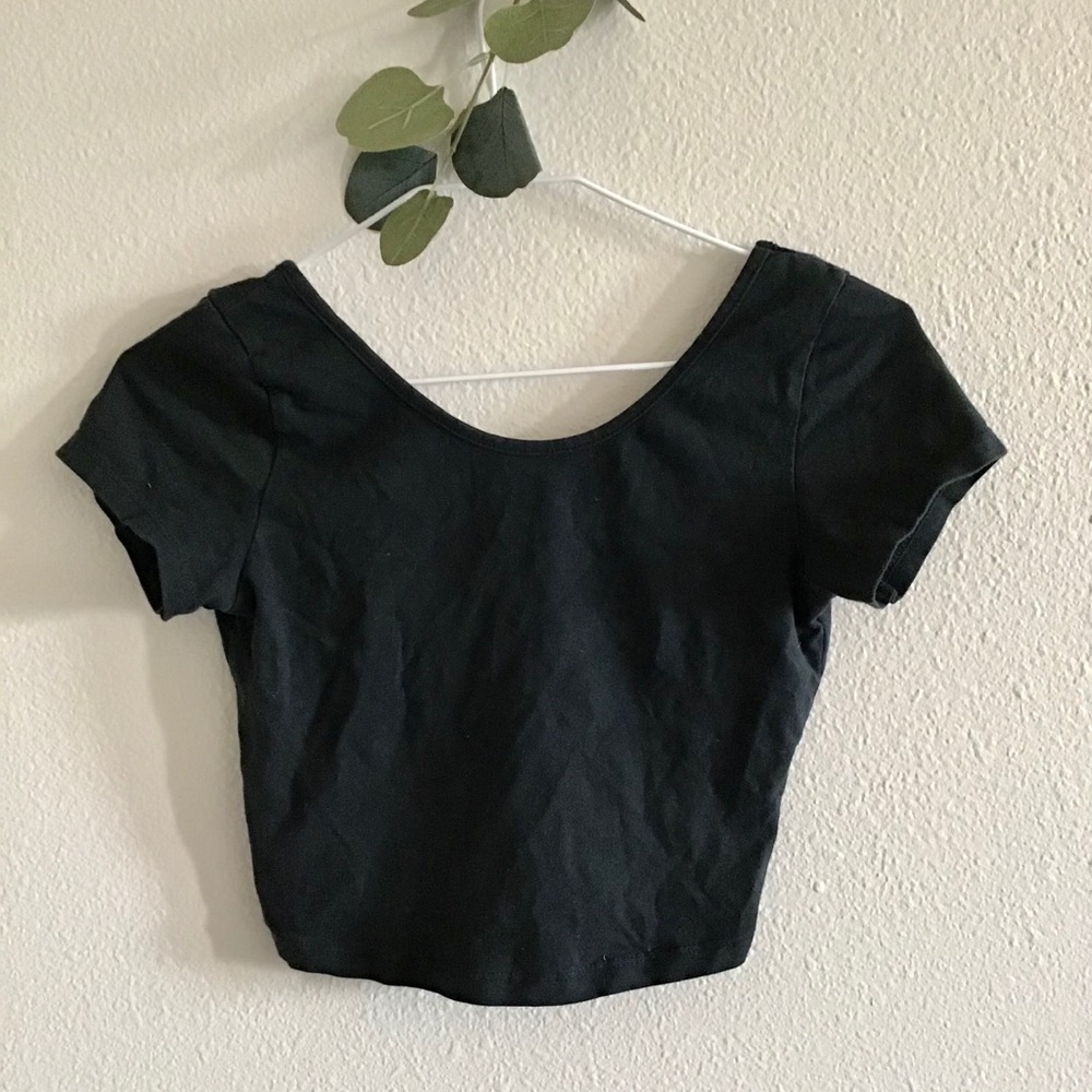 Brandy Melville black crop top